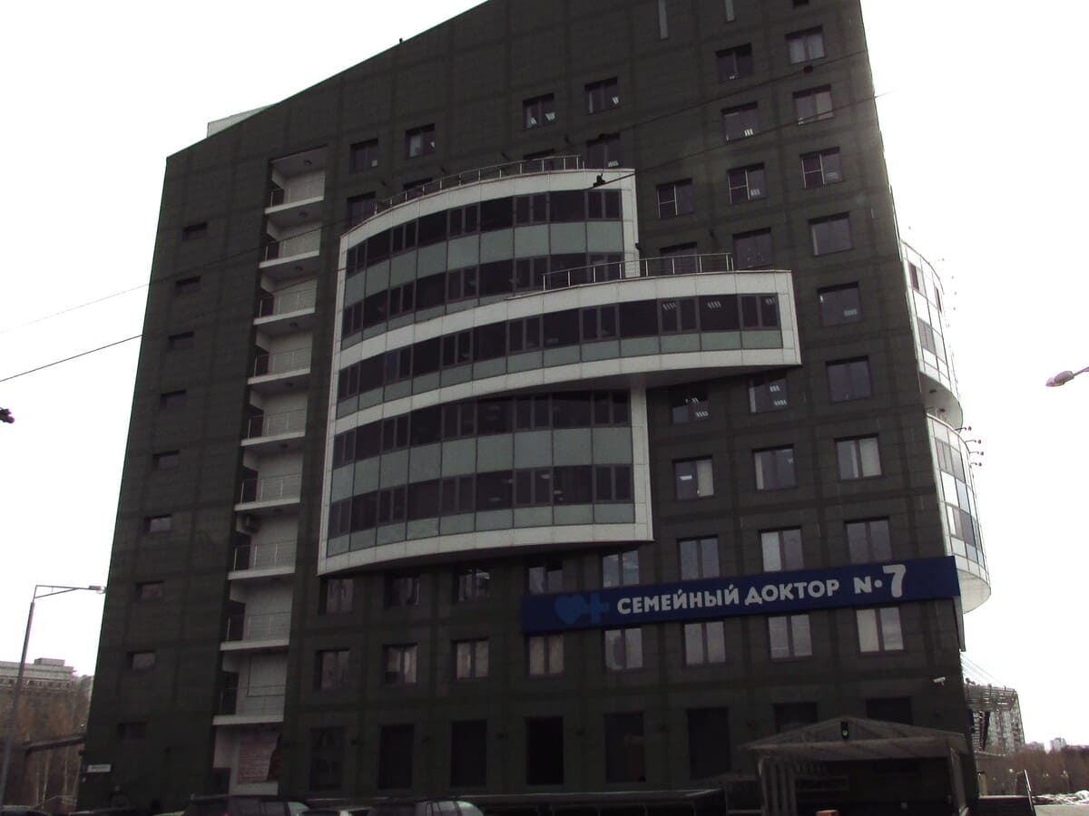 Офисы от 950 до 1100 кв.м. в аренду и продажу в Москве и Московской области